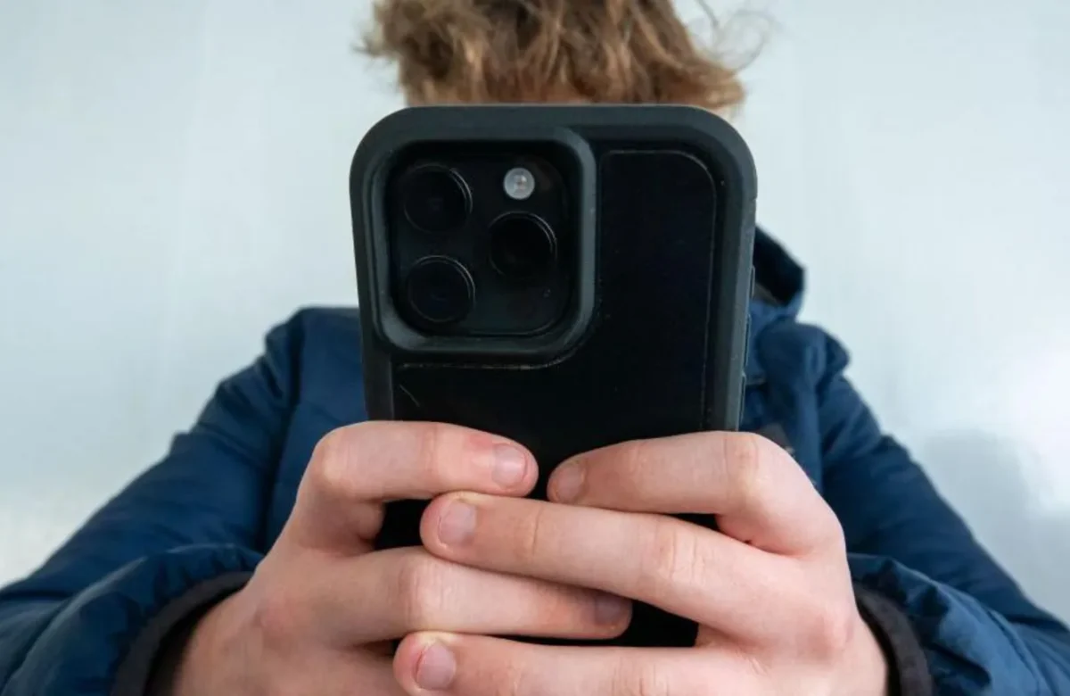 Apple Challenges UK Government Over Encryption Backdoor Order