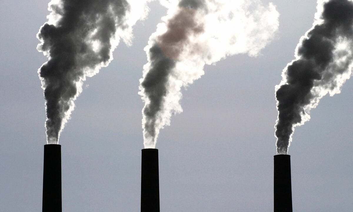 Trump admin puts $625M toward keeping coal plants open, lower energy costs