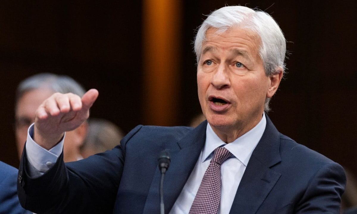 JPMorgan lifts interest income forecast after profit beats estimates