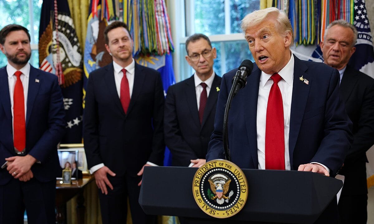 Trump announces drug pricing deal with Pfizer