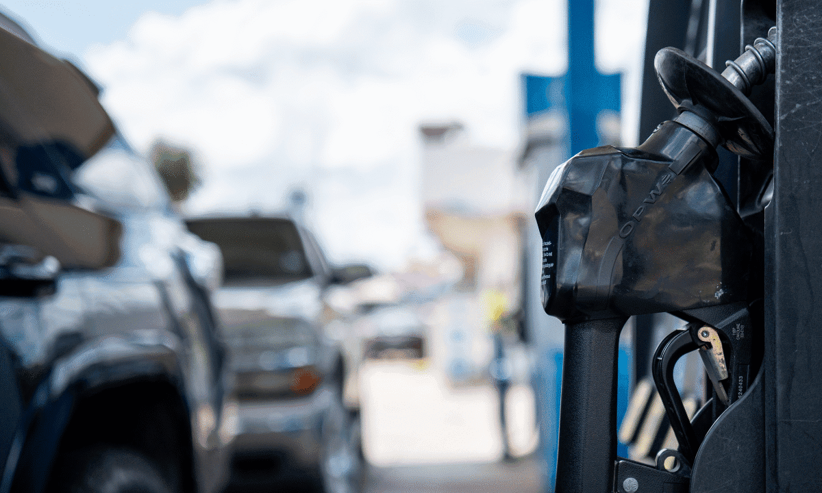 Gas prices near $3 mark for first time in years