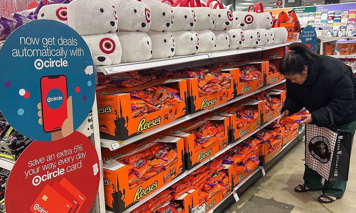US retailers lowering prices on Hershey’s candy ahead of Halloween: report
