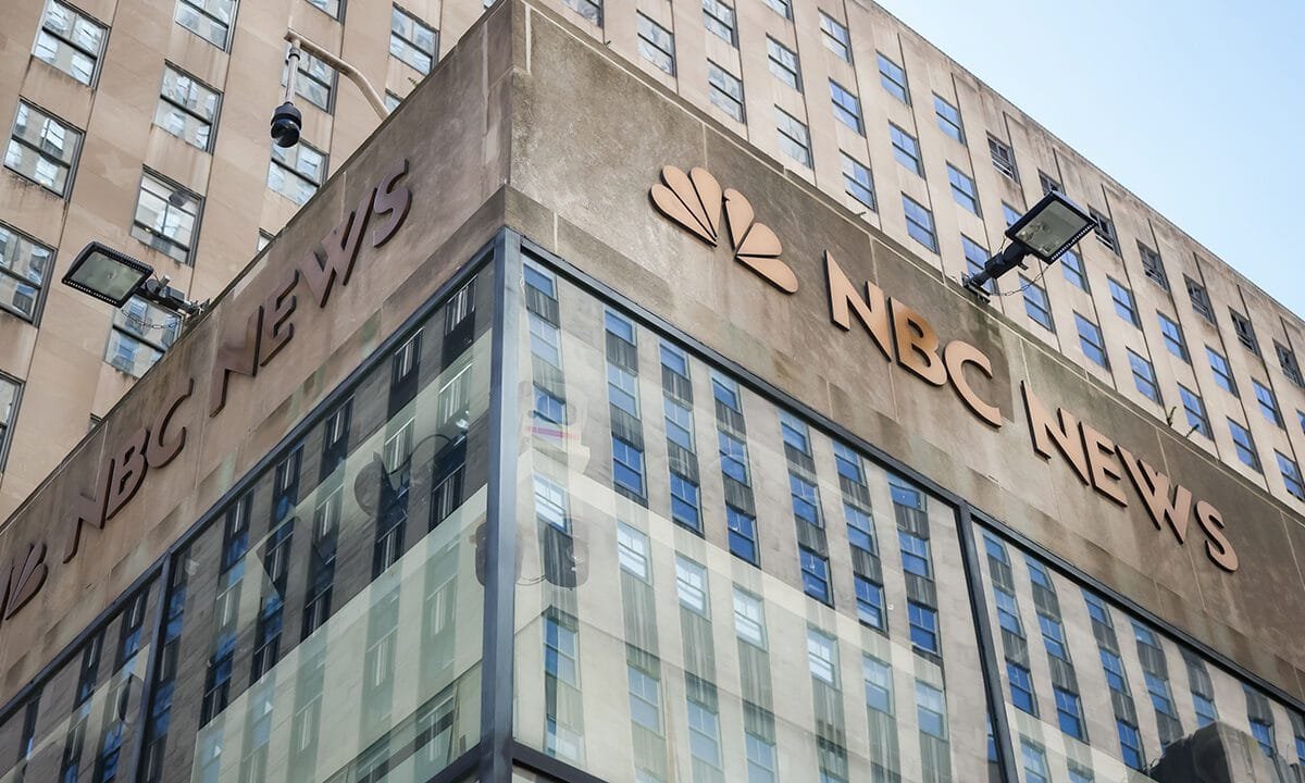 NBC News begins layoffs ahead of MSNBC split