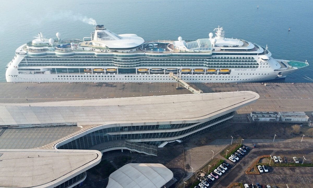 Royal Caribbean cruise struck by norovirus outbreak