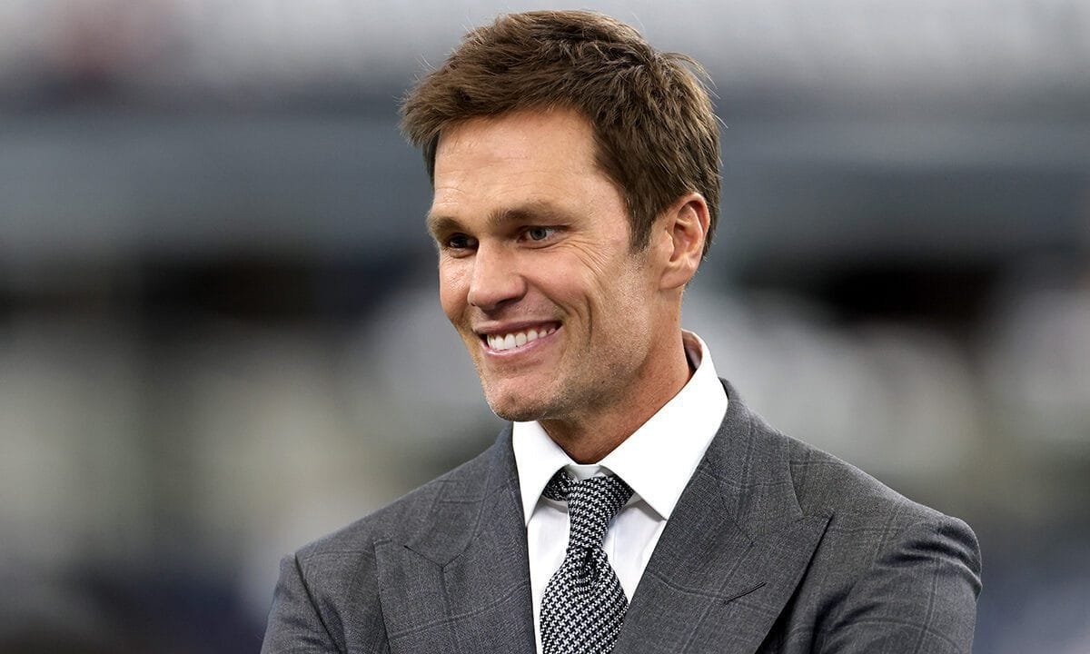 Tom Brady partners with robotic massage company, touts AI tech: ‘I want this to be in every locker room’