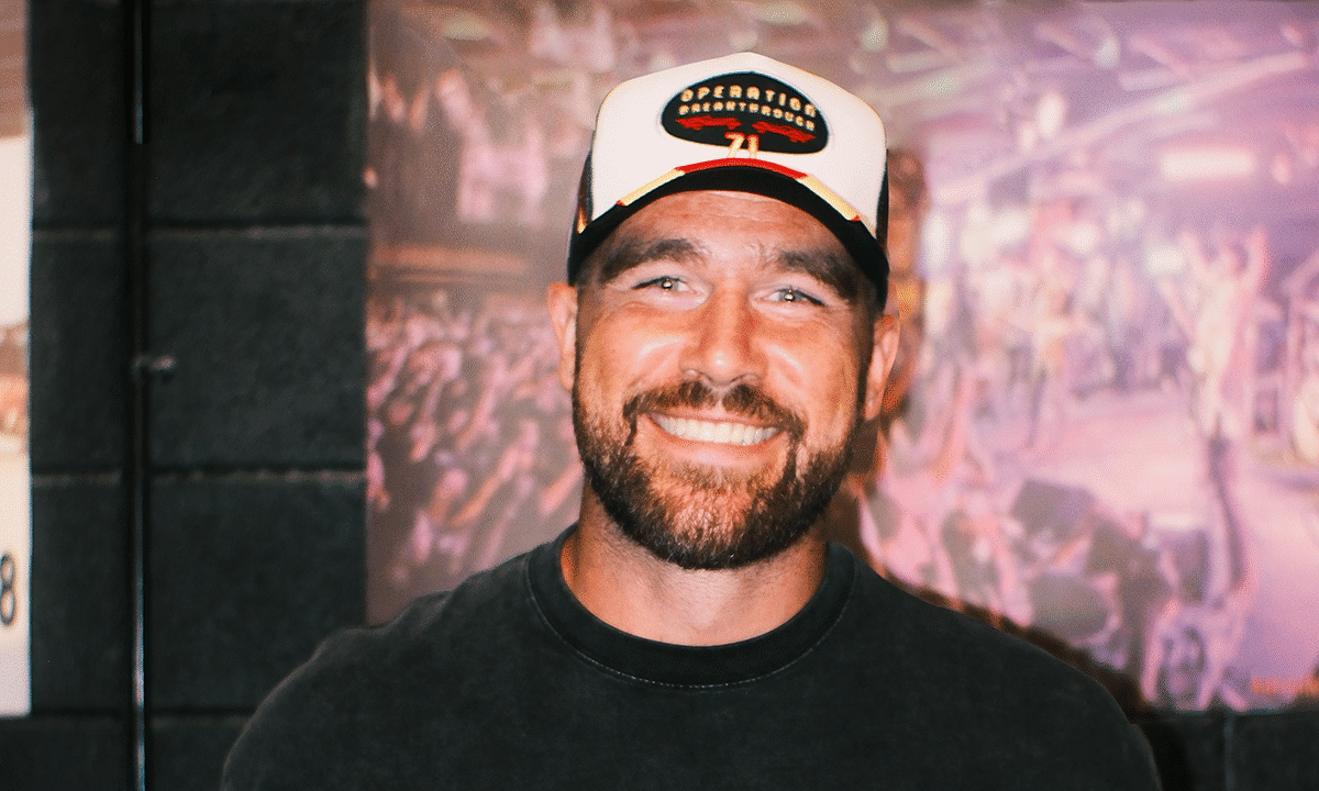 Travis Kelce’s 3rd annual charity car show helps Kansas City youth before Ravens victory
