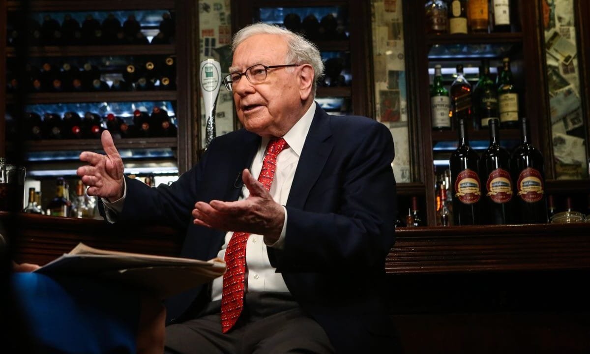 Warren Buffett pens last letter as Abel prepares to take over