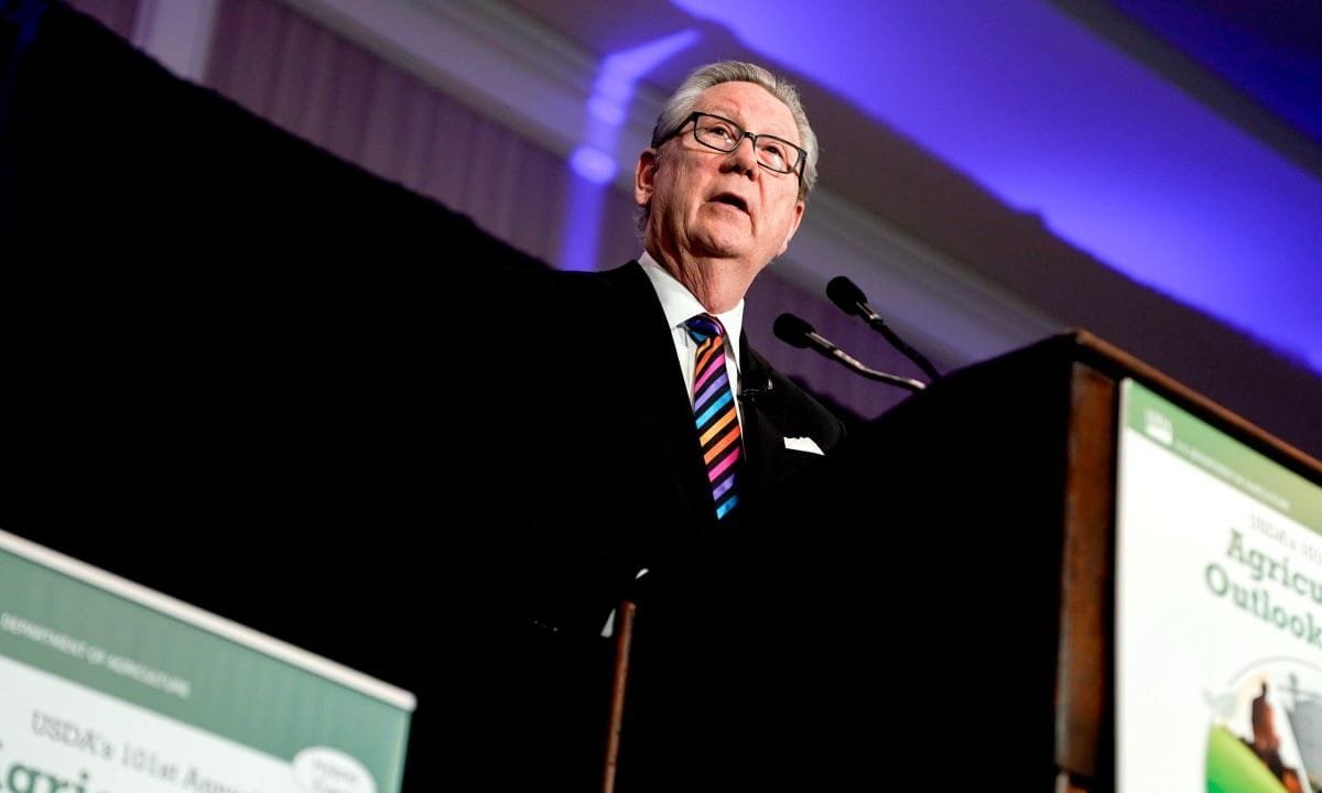 Fed president explains vote against interest rate cut