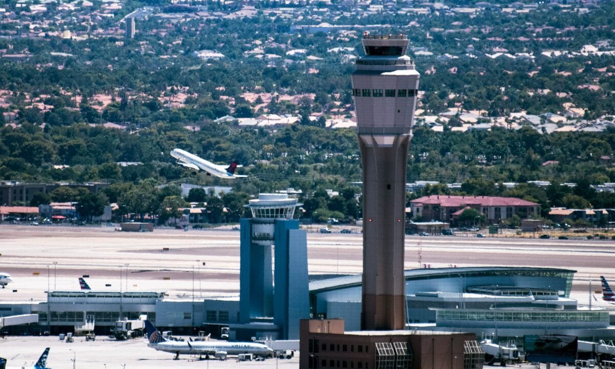 Retired air traffic controller warns of shutdown’s toll on US skies: ‘You can’t mail it in’