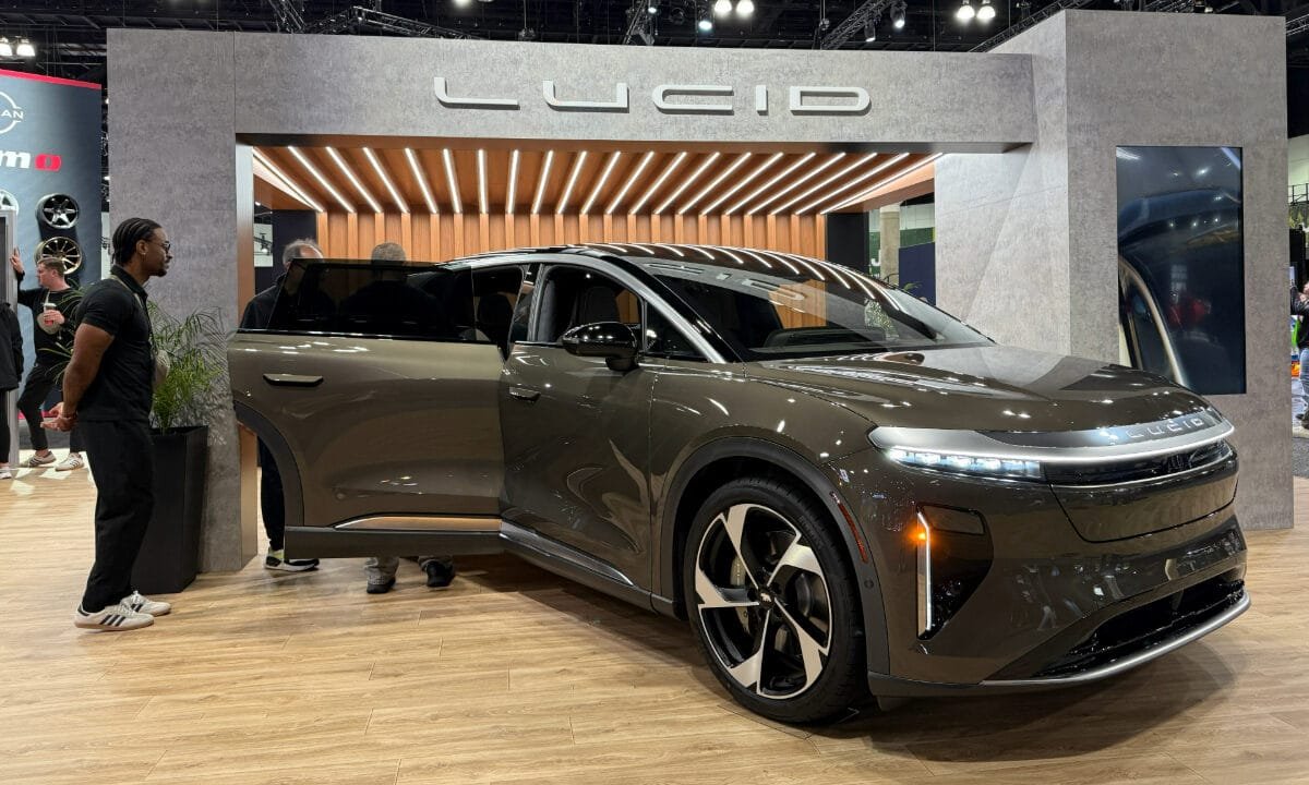 LA Auto Show puts the future of EVs in the spotlight