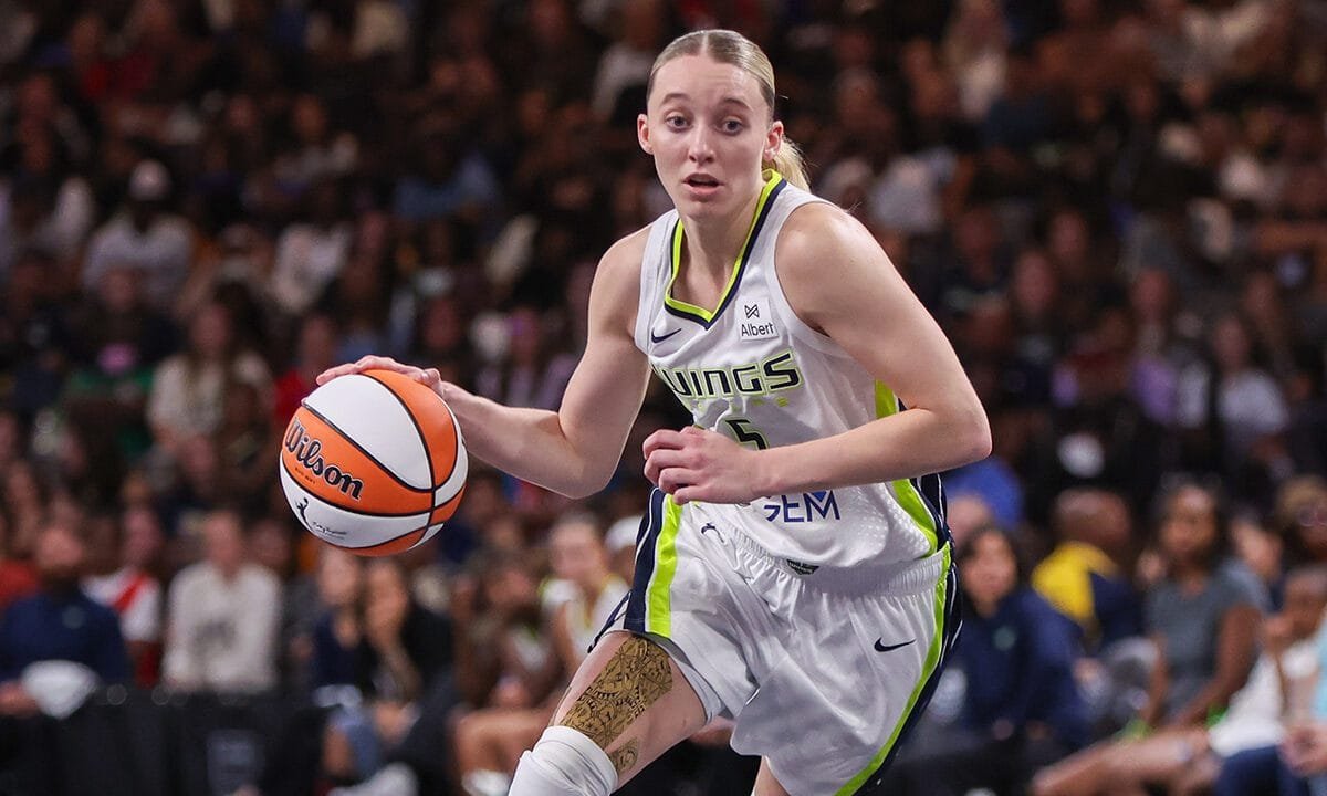 Paige Bueckers lands exclusive memorabilia deal with Fanatics after WNBA Rookie of the Year season