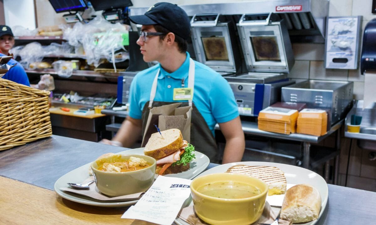 Panera reveals turnaround strategy to reverse stagnant sales