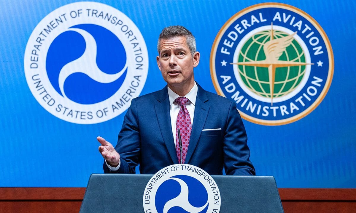 FAA to lift emergency flight restrictions Monday morning as air traffic staffing rebounds