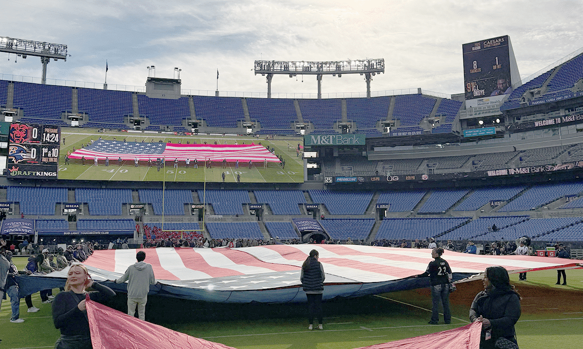 DraftKings partners with VetsinTech to honor veterans at NFL’s ‘Salute to Service’ games