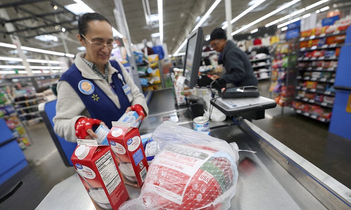 New ‘cash law’ could force Walmart and Costco to take your money the old-fashioned way