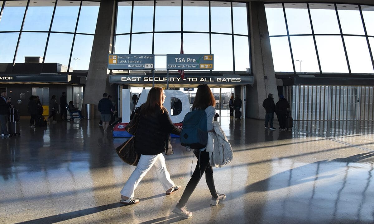 Trump says he plans to rebuild Dulles airport into ‘something really spectacular’