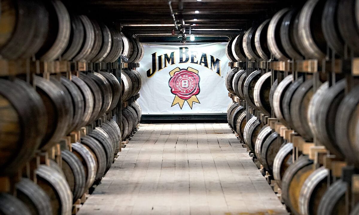 Jim Beam to close one of its distilleries for a year