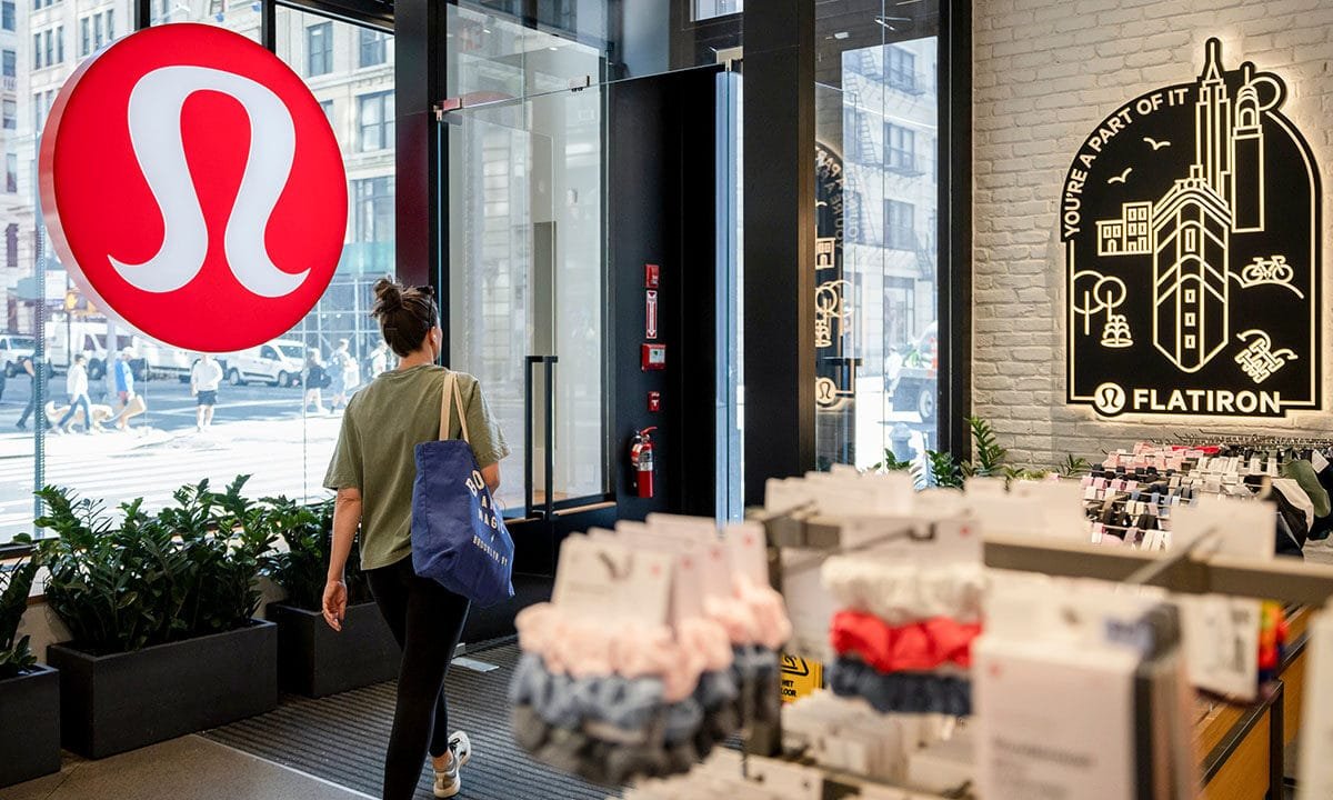 Lululemon CEO Calvin McDonald to step down