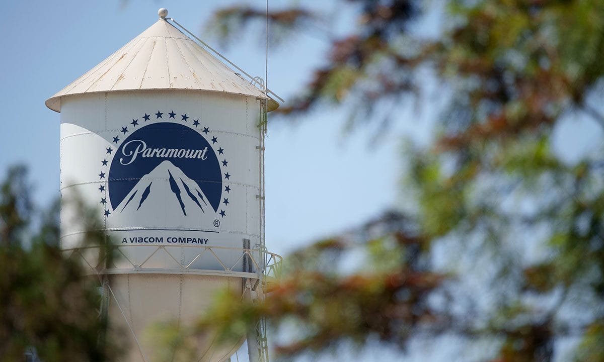 Paramount efforts to buy Warner Bros Discovery play out in background of latest CBS News drama