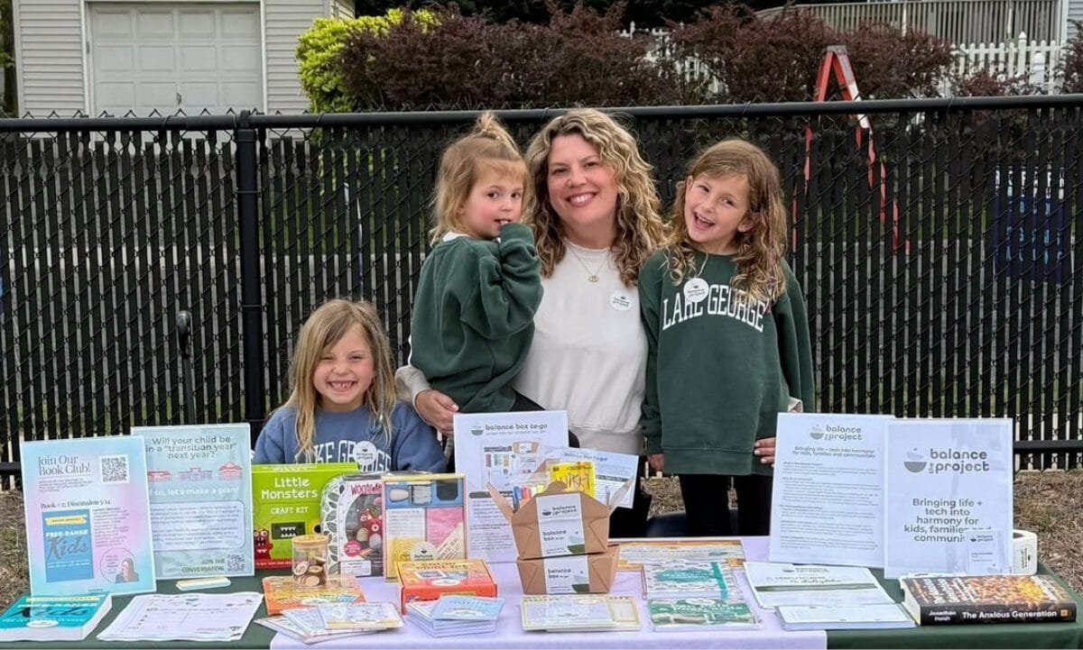 Screen-free childhood movement spreads as parents seek device alternatives