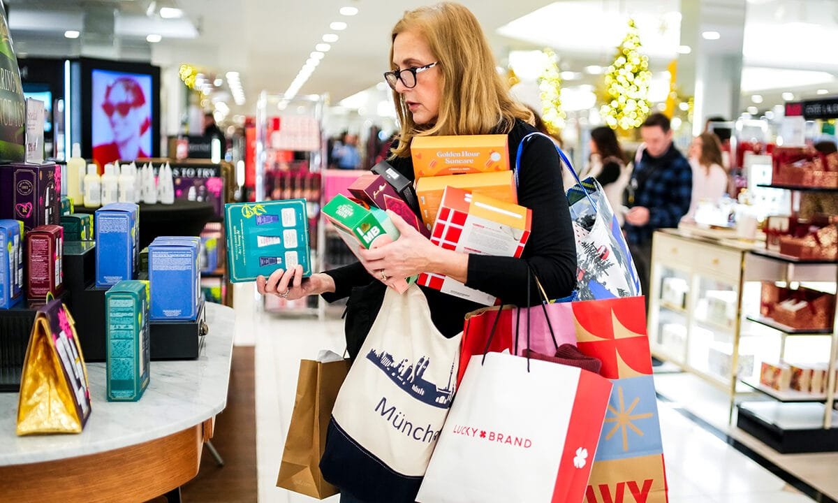 Trump economic advisor Kevin Hassett touts ‘best Black Friday that we’ve ever seen’ as holiday spending surges