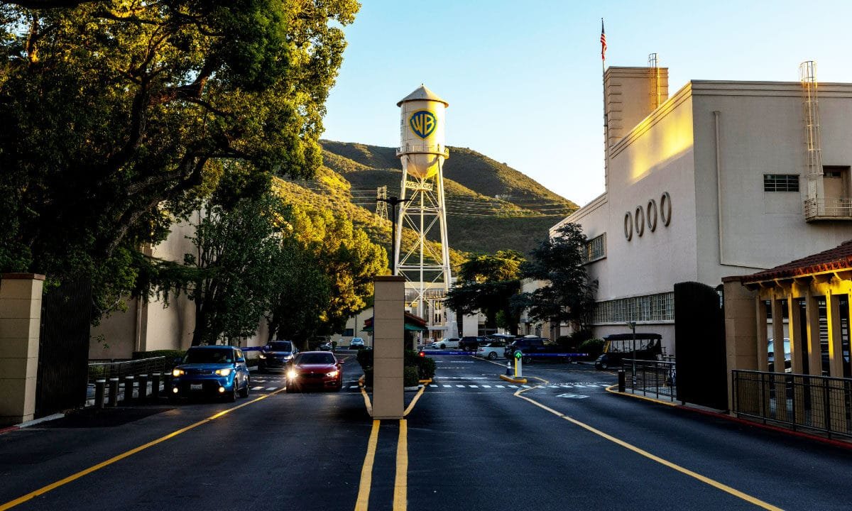 Netflix to buy Warner Bros. Discovery in $72B deal