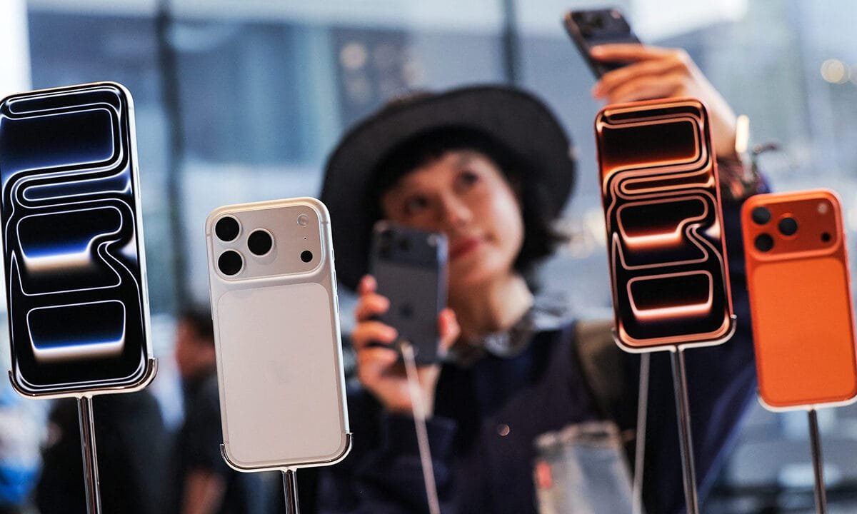 Apple sees biggest sales jump in 4 years, powered by ‘staggering’ iPhone demand