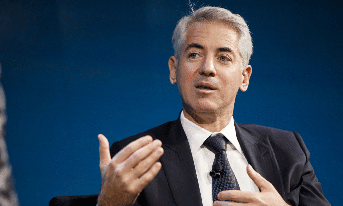 Chipotle clarifies Bill Ackman ‘not affiliated’ with chain after billionaire’s ICE agent donation
