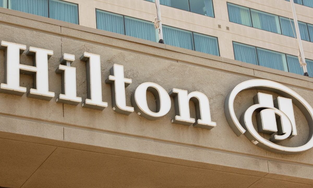 Hilton cuts ties with Minnesota hotel owner after DHS, ICE agents allegedly denied service
