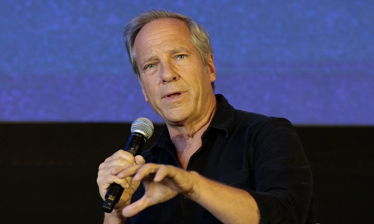 Mike Rowe warns AI will hit white-collar workers hardest — welders are safe for now