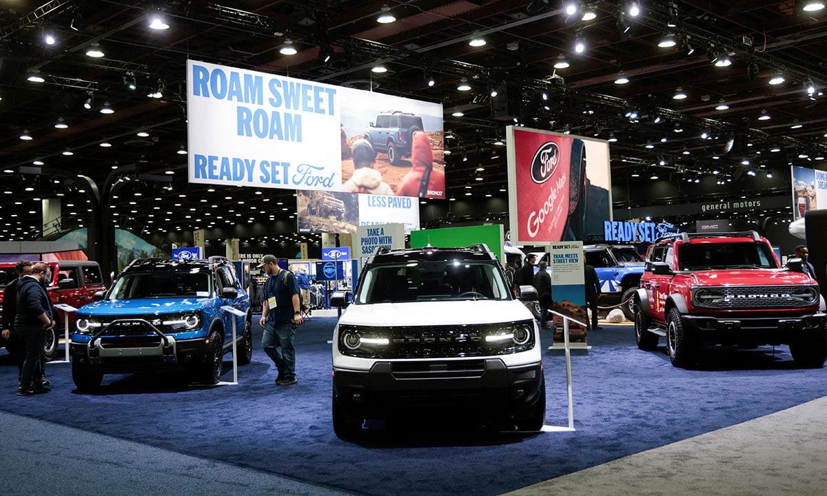 Trump officials push for cheaper cars through regulatory rollbacks during Midwest tour