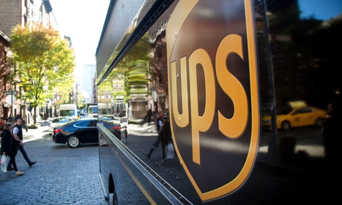 UPS to cut 30,000 more jobs amid turnaround plan