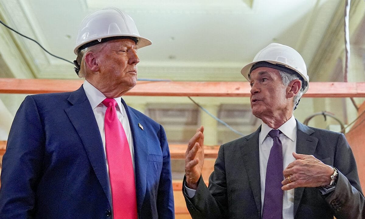 Fed’s Powell either corrupt or incompetent with building project, Trump tells Kudlow