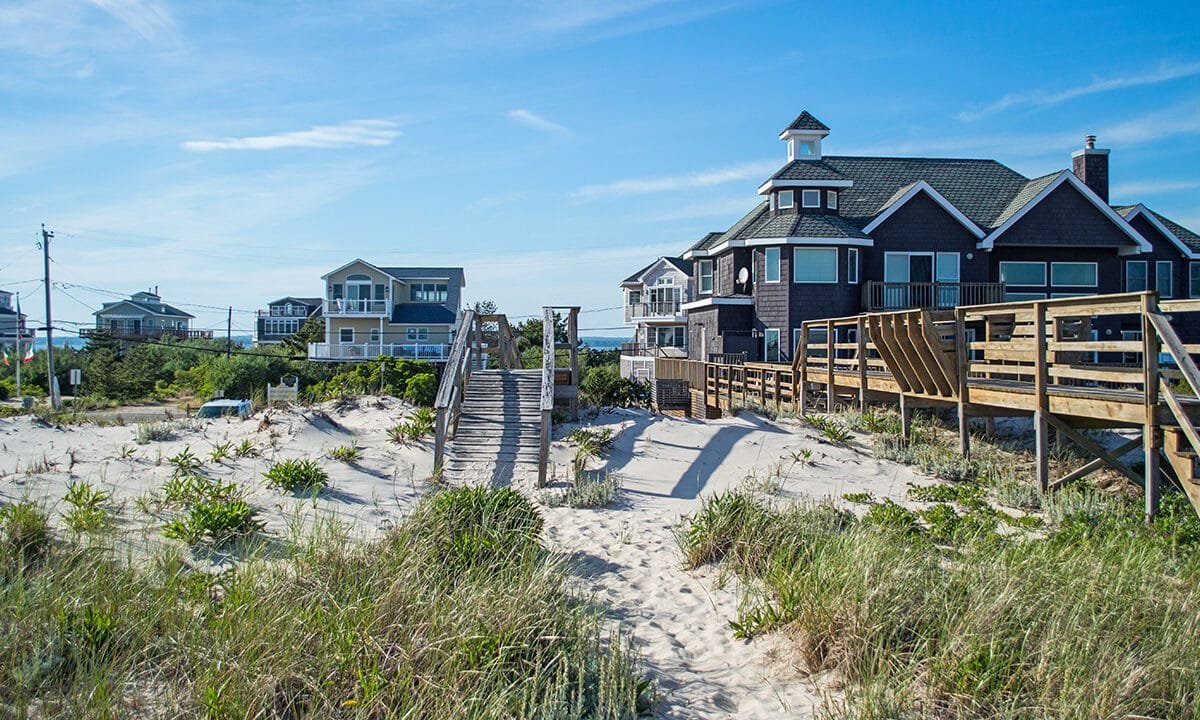 Wall Street cash fuels Hamptons housing boom to record median price amid tight inventory