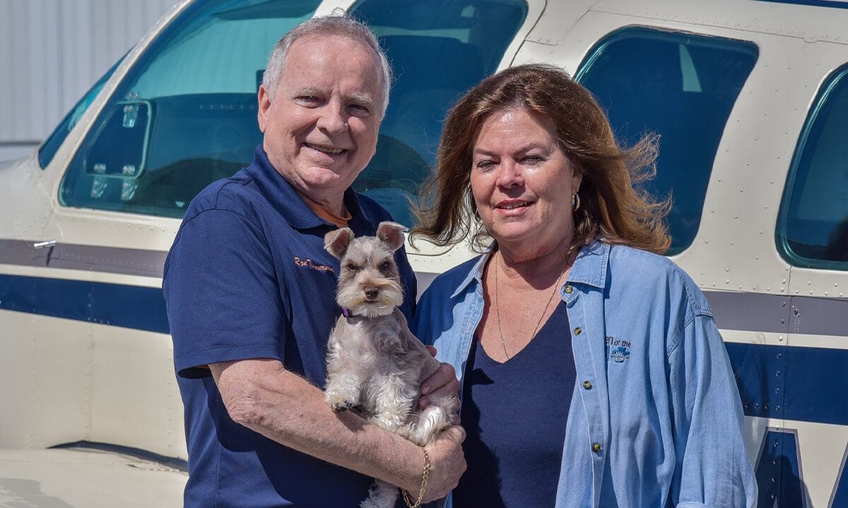 Award-winning pilot and wife die in plane crash after dirty windows prompt emergency landing, pet dog survives