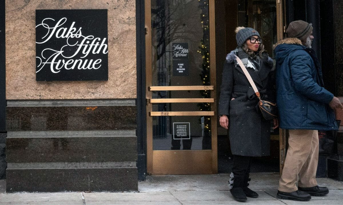 Saks to close stores amid bankruptcy proceedings