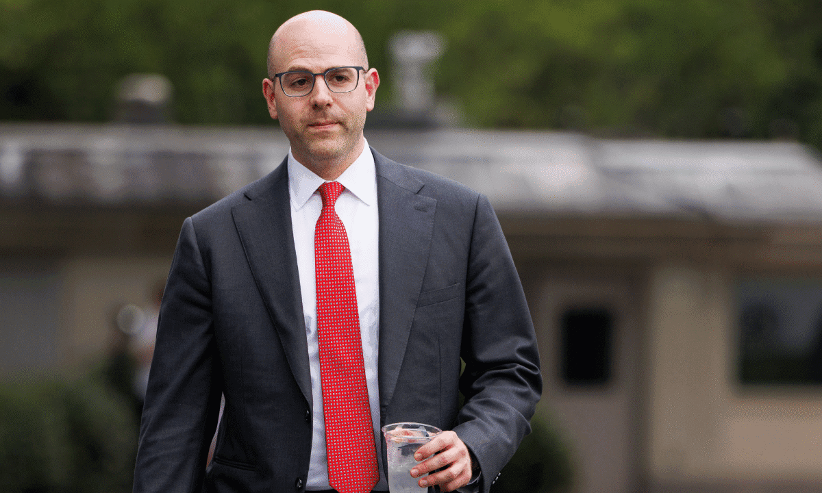 Trump-appointed Fed Governor Stephen Miran resigns from White House post