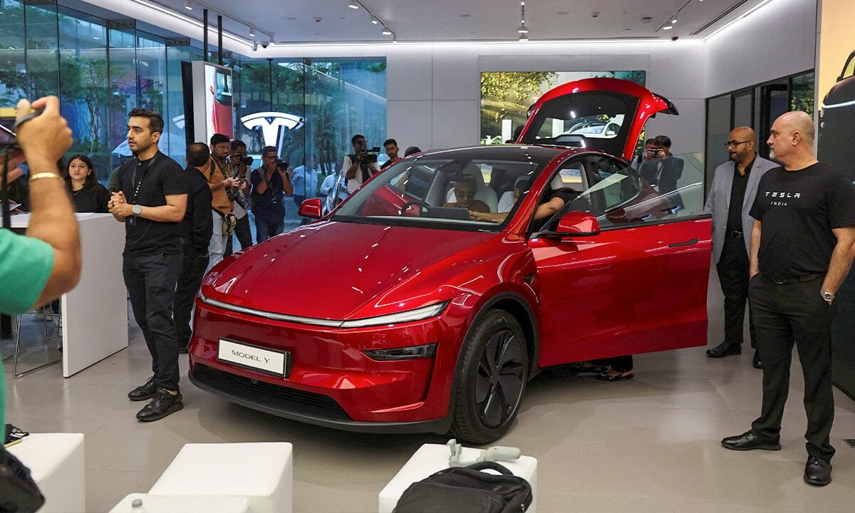 China moves to ban feature commonly seen on Tesla vehicles over fear of trapped passengers