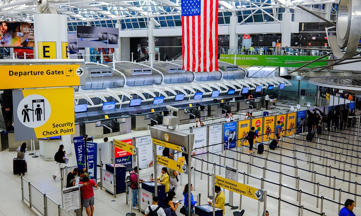 Friday flights now cheapest as traditional travel booking wisdom dies according to new data