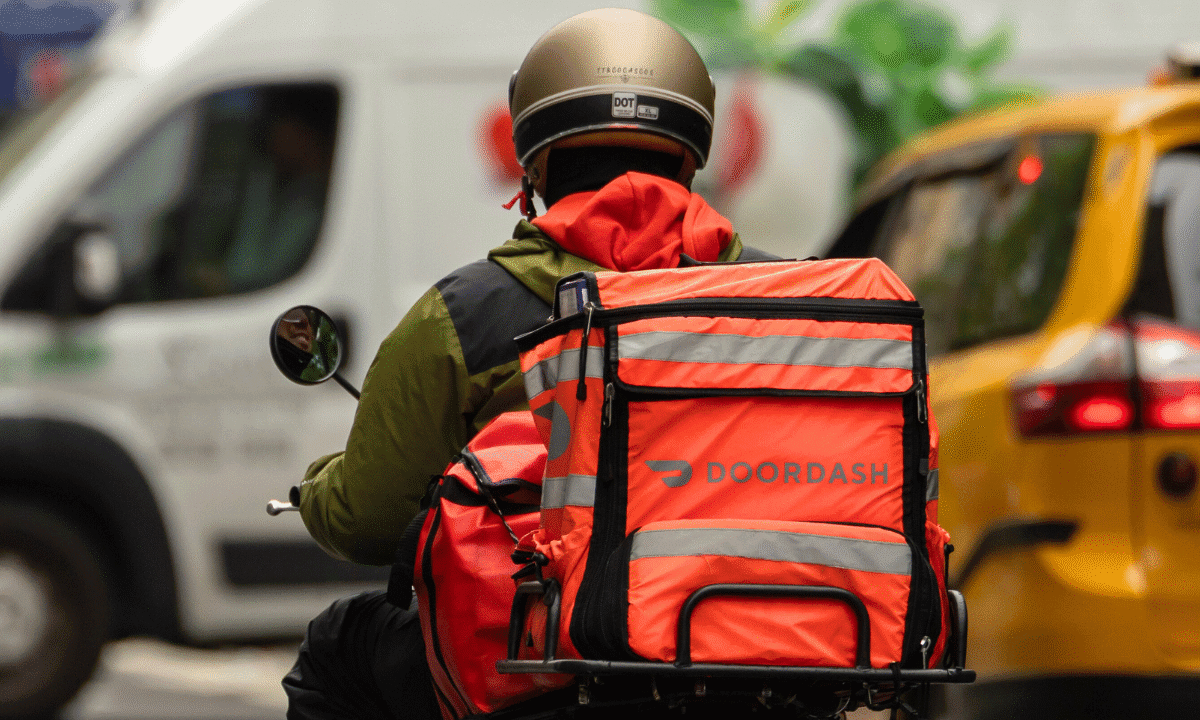 DoorDash rolls out emergency gas relief as prices squeeze drivers