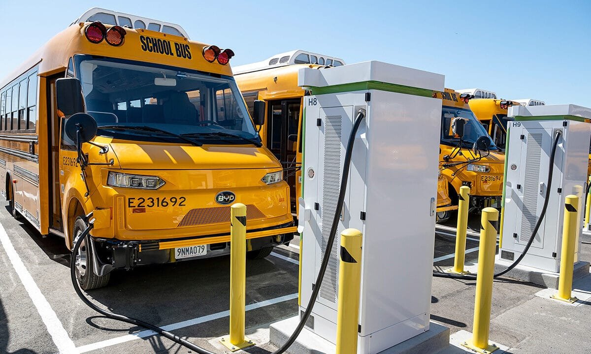 Electric school bus mandates bring new costs for taxpayers, districts