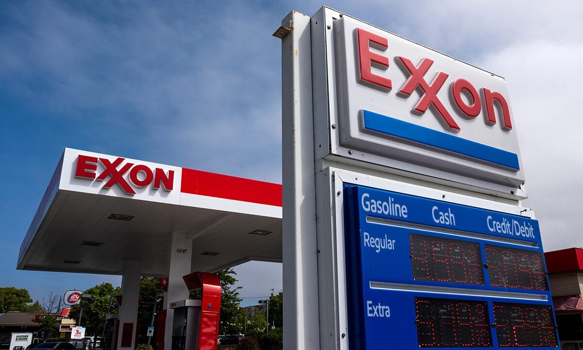 Exxon seeks to move legal home from New Jersey to Texas