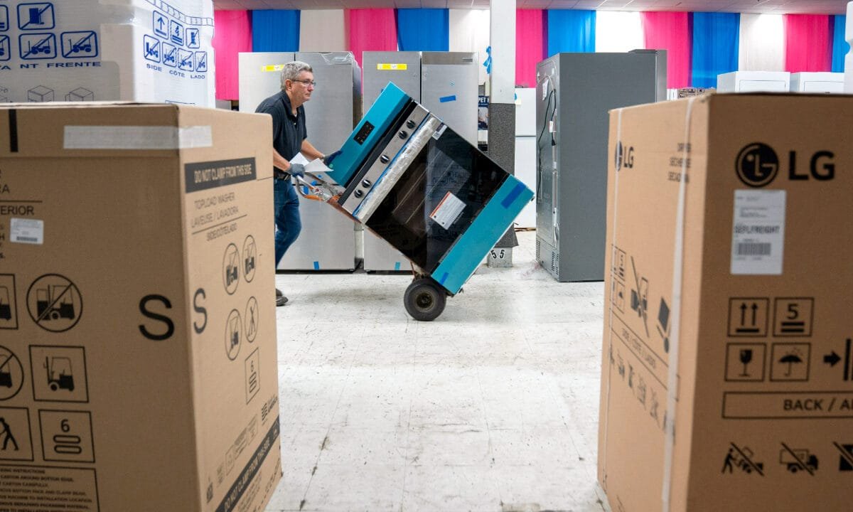 Gas ranges sold at US retailers are being recalled over burn hazard risk