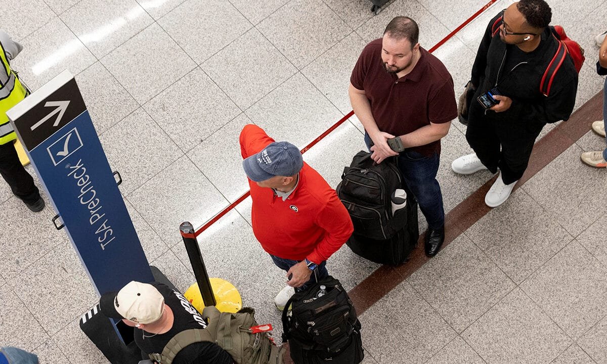 Delta suspends VIP services for Congress members amid DHS shutdown, TSA delays