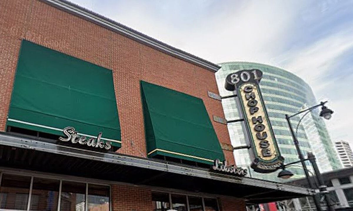 Steak and seafood chain 801 Restaurant Group files for bankruptcy after closing Denver, Minneapolis spots