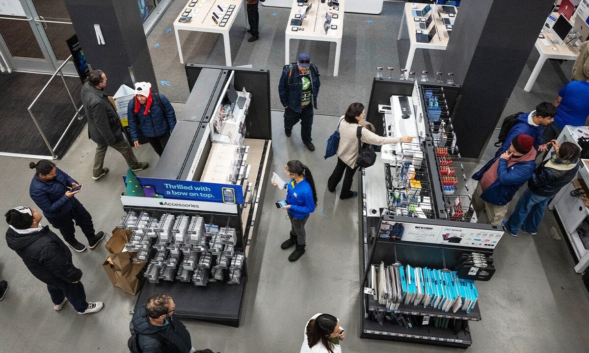 Best Buy CEO Corie Barry to step down