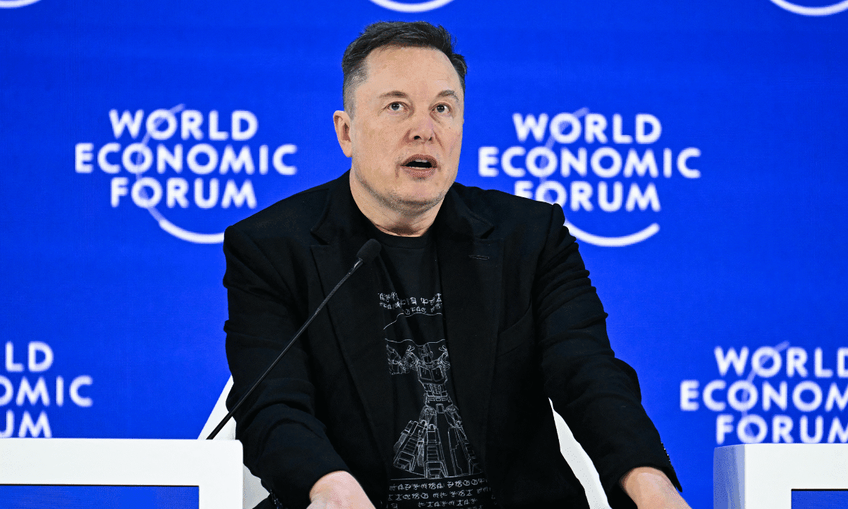 Elon Musk backs ‘universal high income’ to combat AI job losses