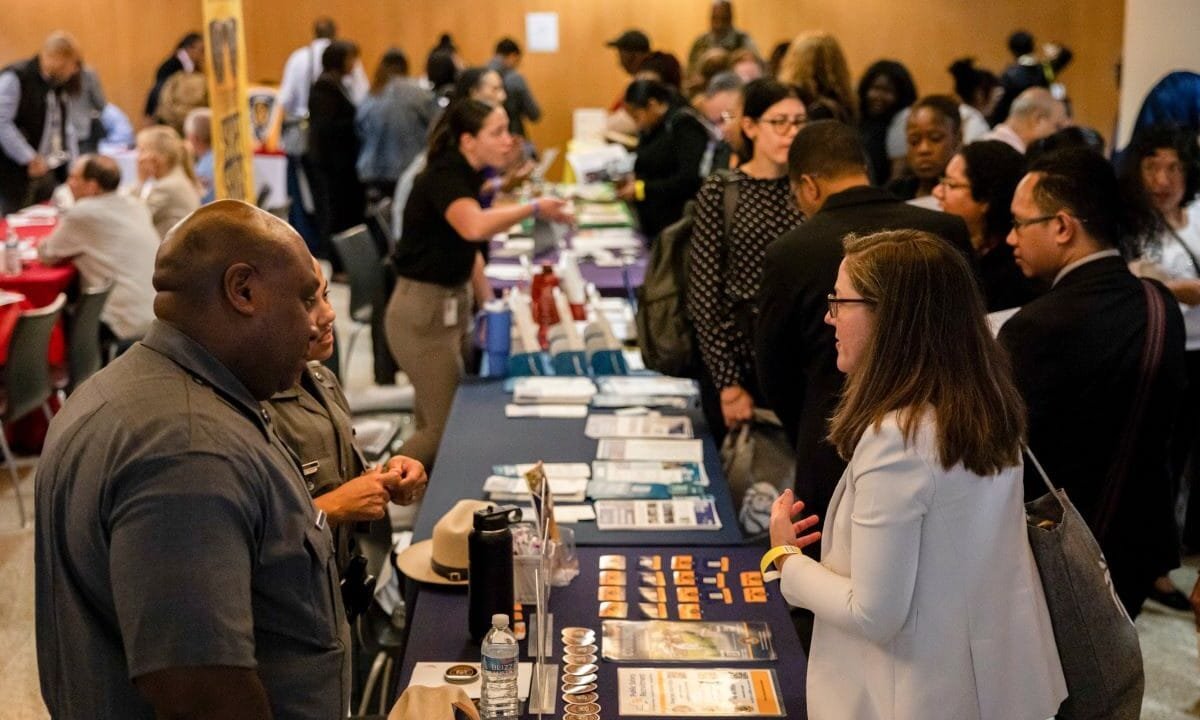 Private sector added 62,000 jobs in March, above expectations, ADP says