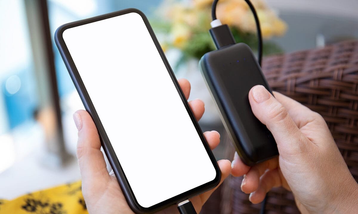 Recall reannounced for power banks after charger causes fire on plane, death to 75-year-old woman