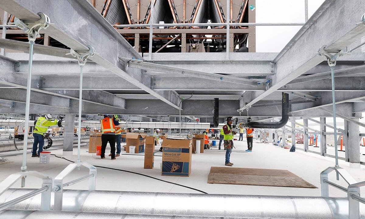 US economic growth bounces back, as AI buildout and consumer spending fuel first quarter